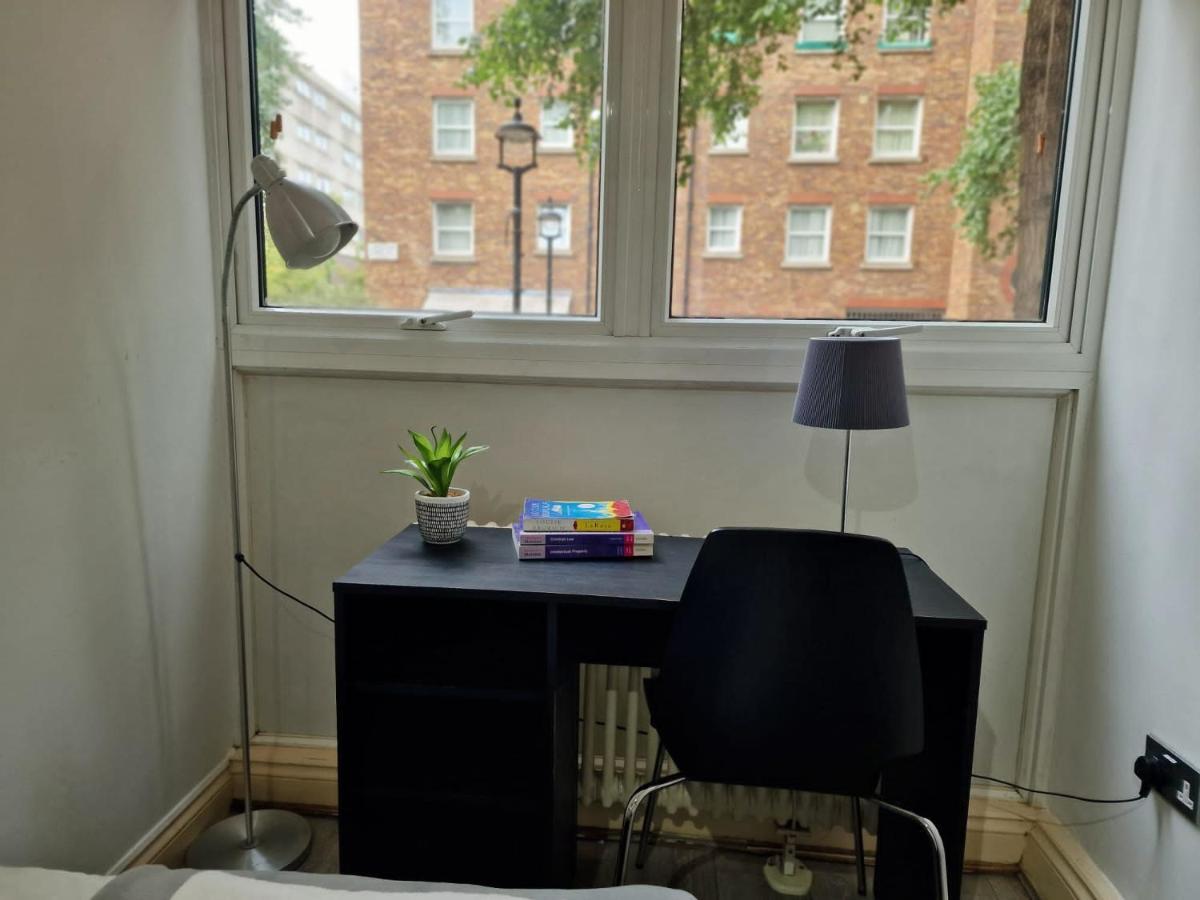 2 Bedrooms Flat In Great Location! London Exterior photo